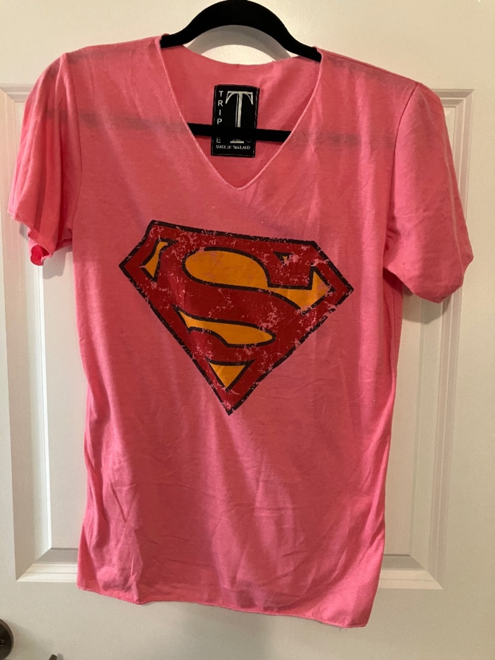 Triple T size M pink Superman v neck tee shirt